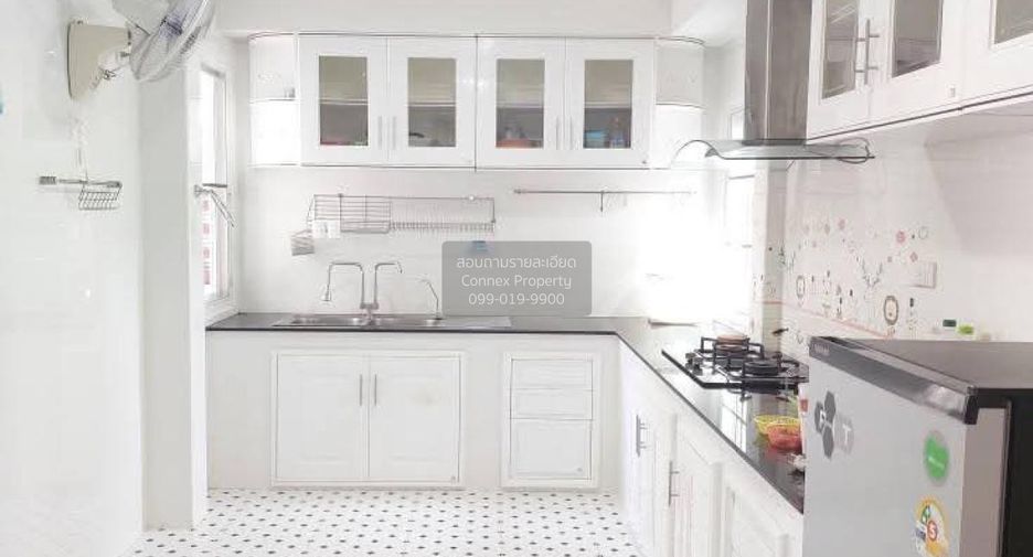 Продажа 3 спальни дом в Phra Pradaeng, Самутпракан
