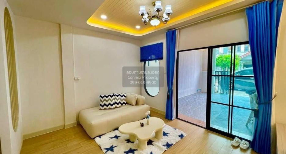 For sale 2 bedrooms townhouse in Min Buri, Bangkok