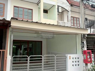 For sale 2 bedrooms townhouse in Sai Noi, Nonthaburi