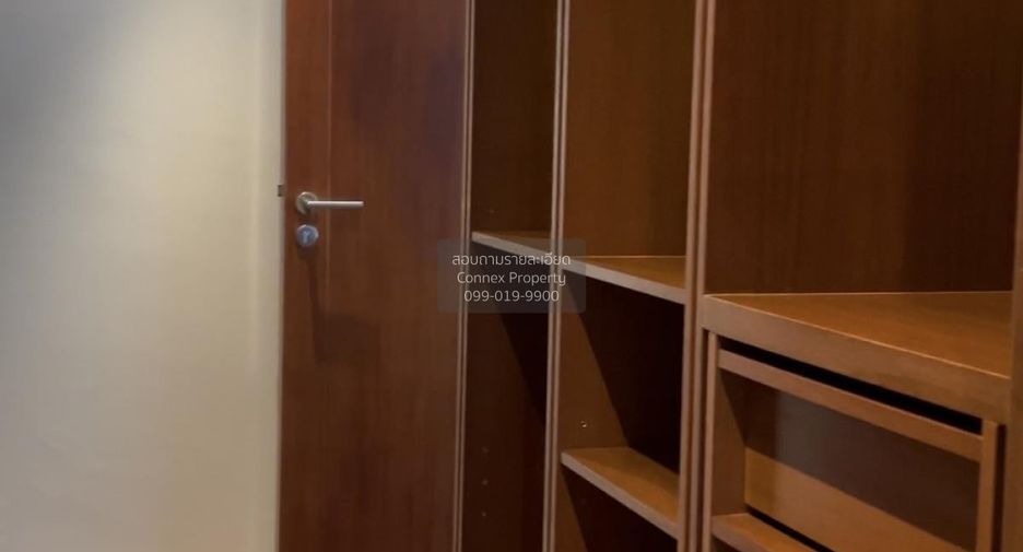 For sale 4 bedrooms condo in Yan Nawa, Bangkok