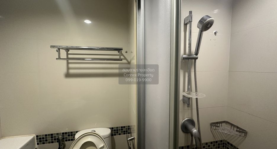 Condo en venta de 2 habitaciones en Yan Nawa, Bangkok