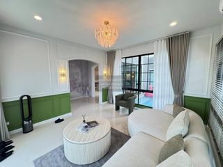 出售 5 卧室 独立屋 在 Khlong Sam Wa, 曼谷