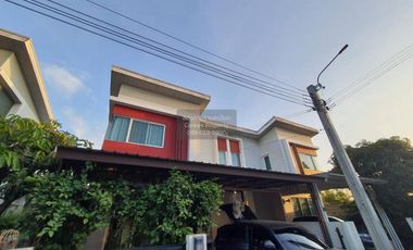 Haus zum Kauf mit 3 Zimmer in Bang Kruai, Nonthaburi