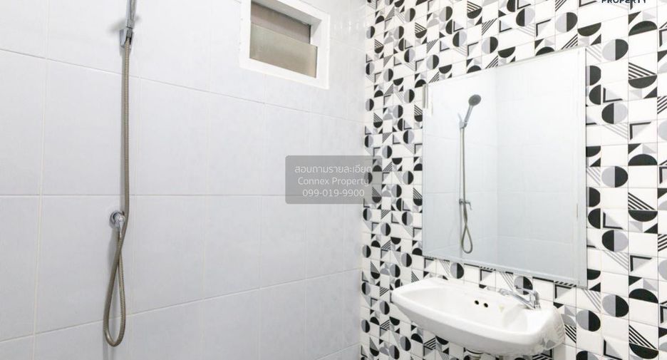For sale 1 bed condo in Khan Na Yao, Bangkok