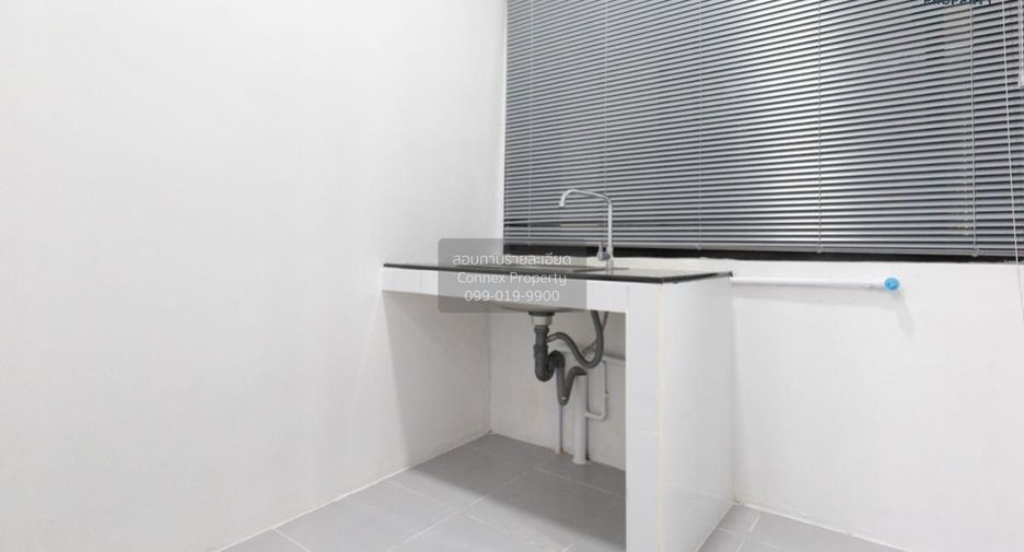 For sale 1 bed condo in Khan Na Yao, Bangkok