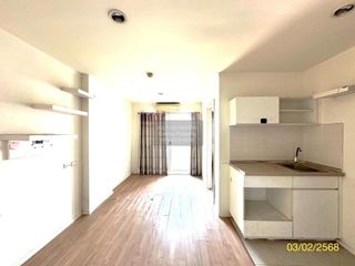 For sale 1 bed condo in Mueang Samut Prakan, Samut Prakan