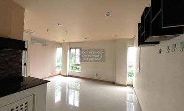 For sale 1 bed condo in Min Buri, Bangkok