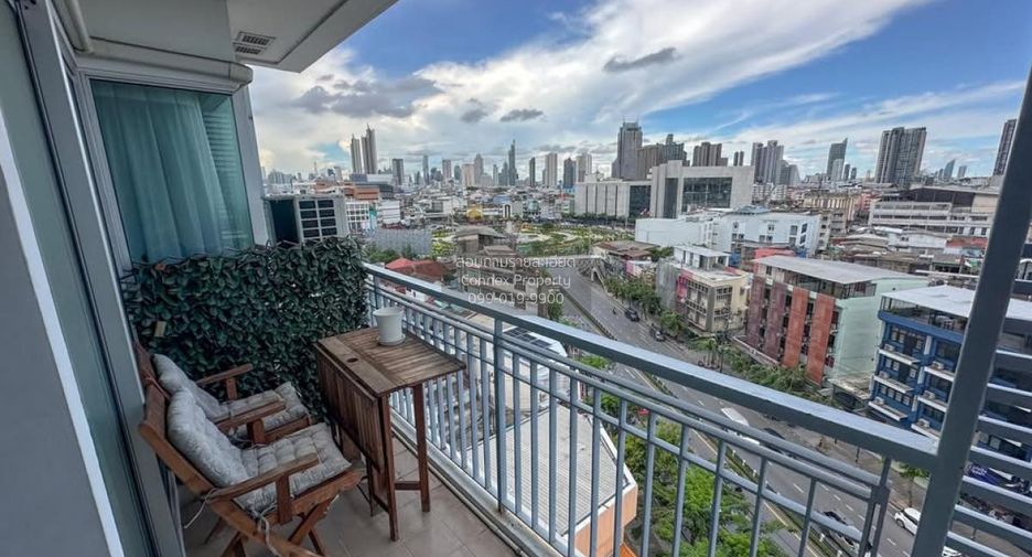 For sale 2 bedrooms condo in Khlong San, Bangkok