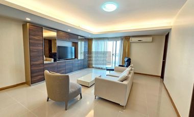 À louer 3 chambres condo à Bang Kho Laem, Bangkok