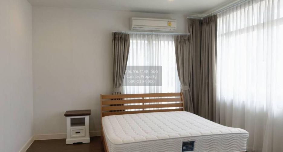 Haus zur Miete mit 4 Zimmer in Bang Kapi, Bangkok