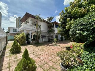 For rent 5 ベッドルーム house in Pak Kret, Nonthaburi
