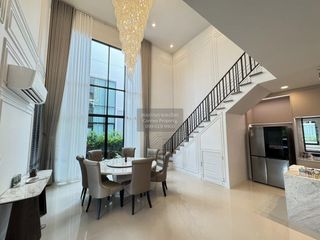 For rent 5 bedrooms house in Khlong Sam Wa, Bangkok