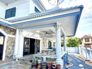 For rent 7 bedrooms house in Taling Chan, Bangkok