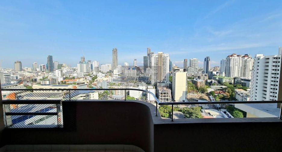 À louer 2 chambres condo à Watthana, Bangkok
