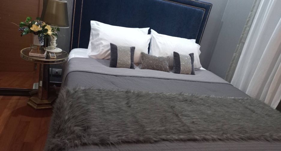 For rent 1 bed condo in Khlong Toei, Bangkok
