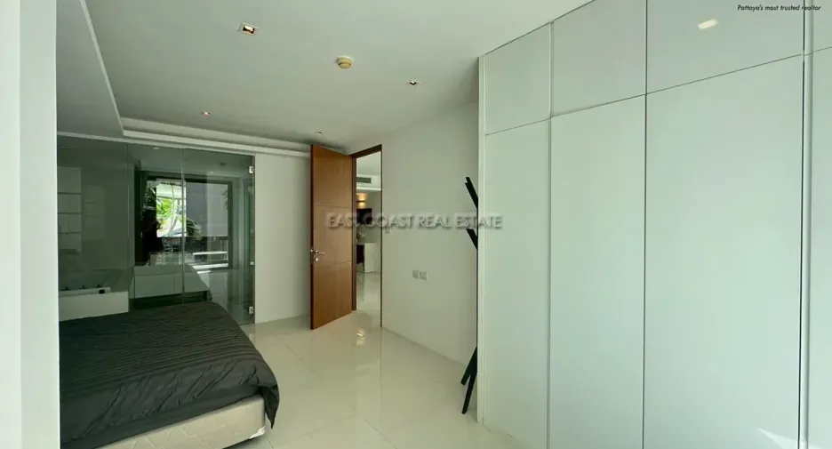 For rent and for sale 1 bed condo in Bang Lamung, Chonburi