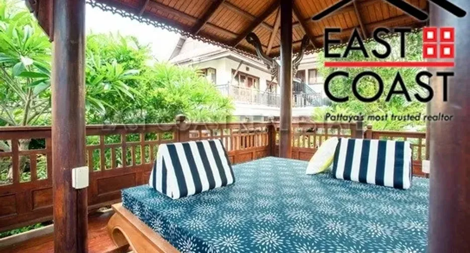 For rent and for sale 4 bedrooms house in Jomtien, Pattaya
