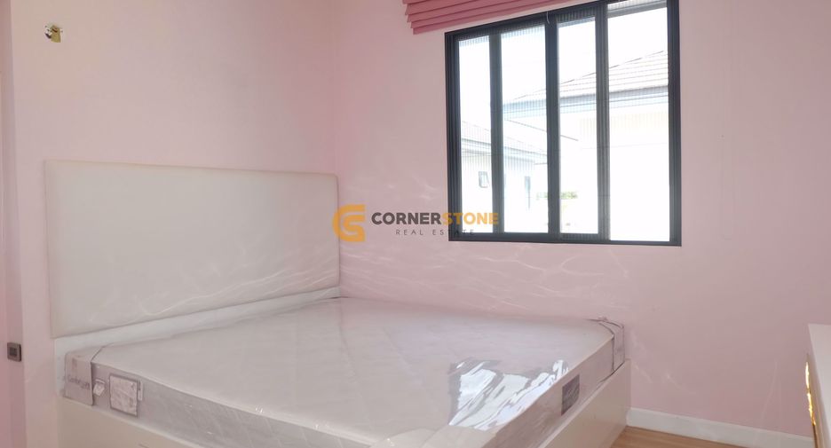 For rent and for sale 3 bedrooms house in Bang Lamung, Chonburi