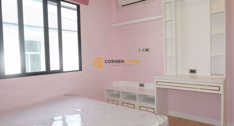 For rent and for sale 3 bedrooms house in Bang Lamung, Chonburi