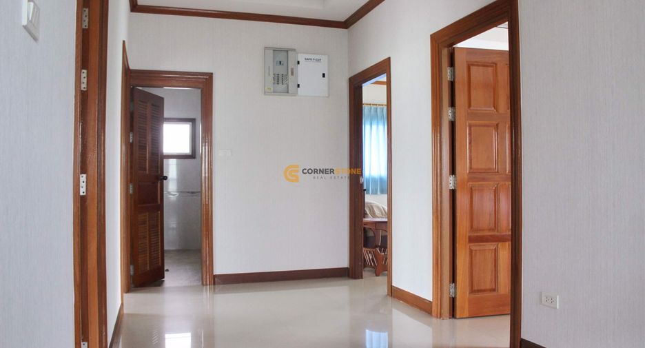 À louer 5 chambres maison à Bang Lamung, Chonburi
