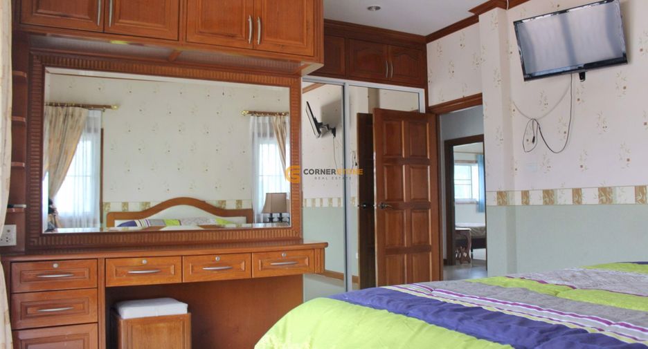 À louer 5 chambres maison à Bang Lamung, Chonburi