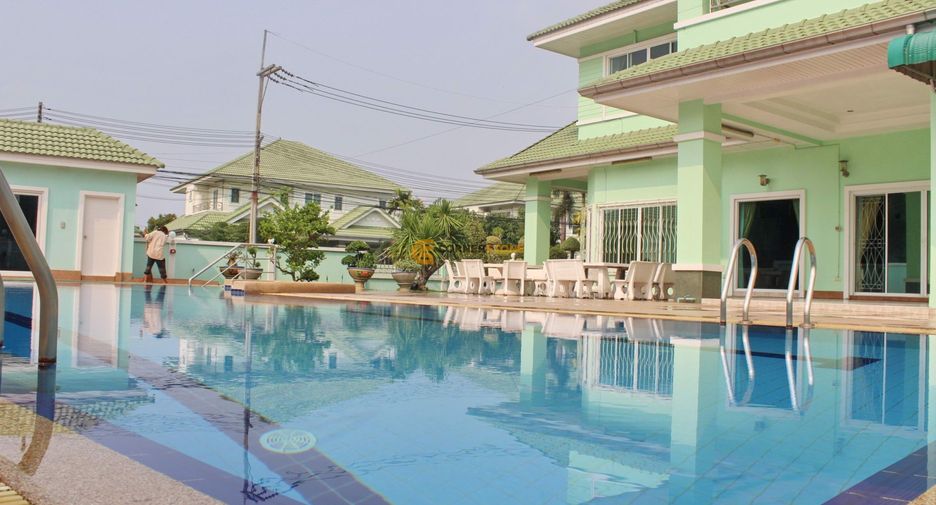 À louer 5 chambres maison à Bang Lamung, Chonburi