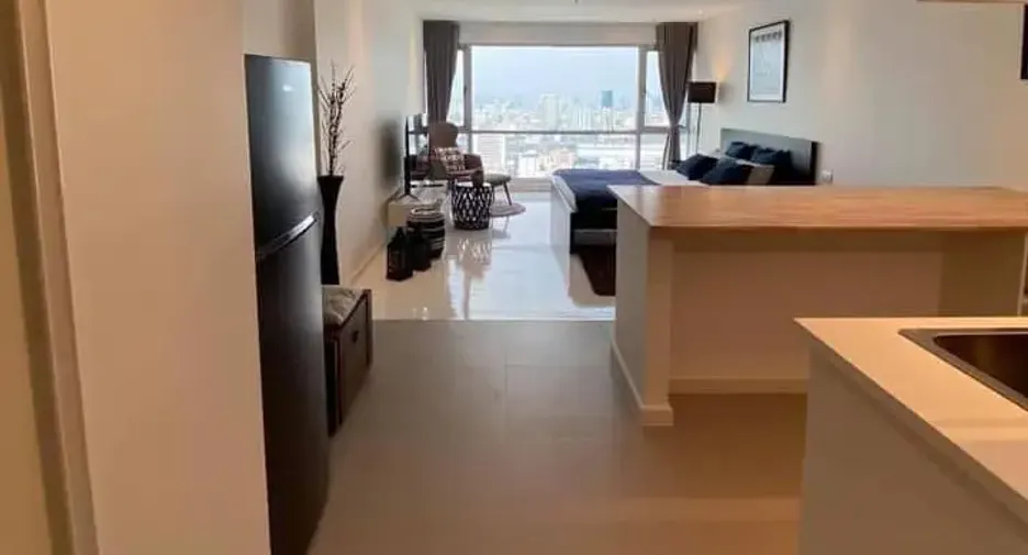 For rent studio condo in Watthana, Bangkok