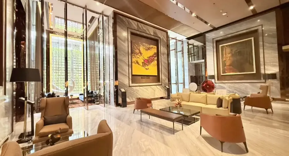 For rent and for sale 2 bedrooms condo in Khlong Toei, Bangkok