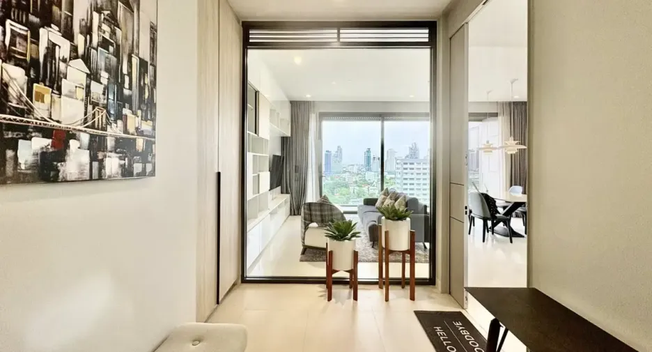 For rent and for sale 2 bedrooms condo in Khlong Toei, Bangkok