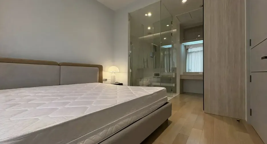 For rent and for sale 2 bedrooms condo in Khlong Toei, Bangkok