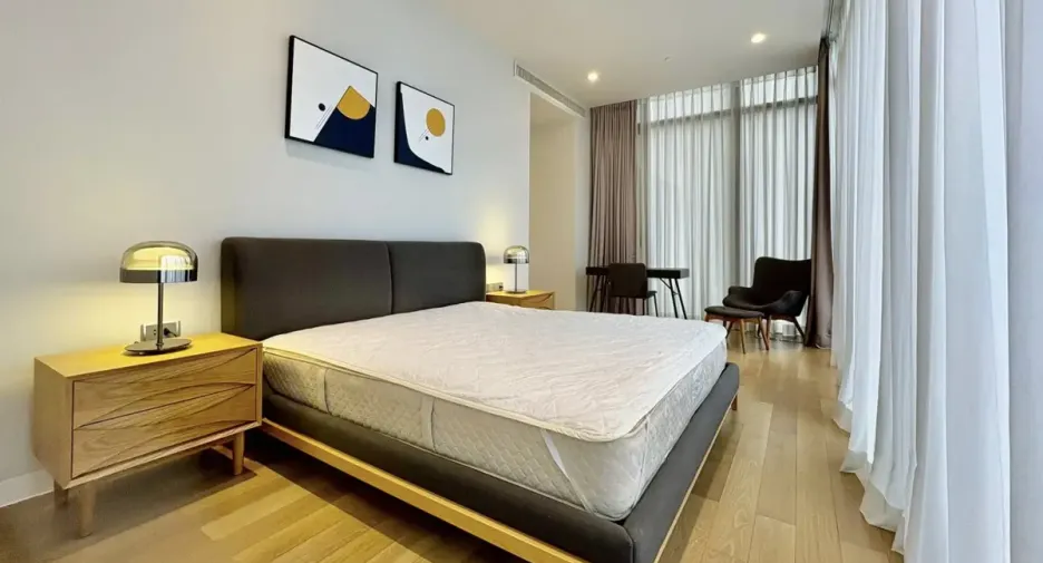 For rent and for sale 2 bedrooms condo in Khlong Toei, Bangkok