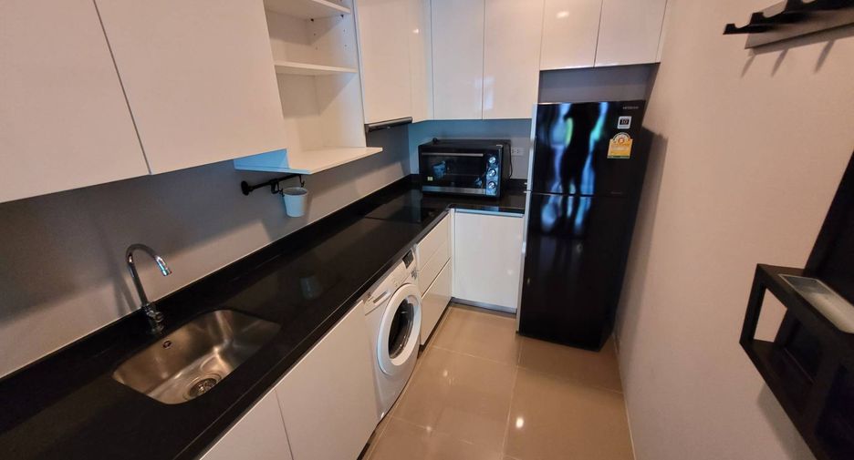 Wohnung zur Miete mit 2 Zimmer in Khlong Toei, Bangkok