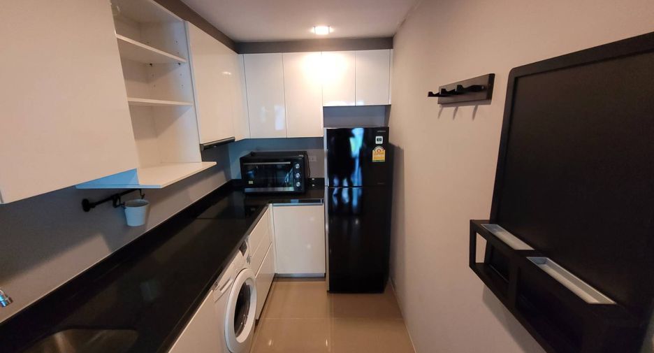 Wohnung zur Miete mit 2 Zimmer in Khlong Toei, Bangkok