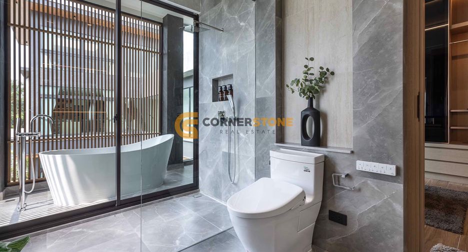 Haus zum Kauf mit 5 Zimmer in Bang Lamung, Chonburi