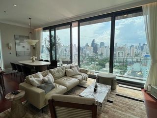 For rent and for sale 3 bedrooms condo in Watthana, Bangkok