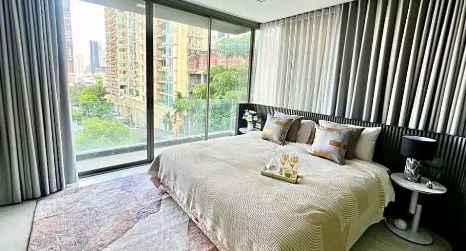 Condo en alquiler de 3 habitaciones en Watthana, Bangkok