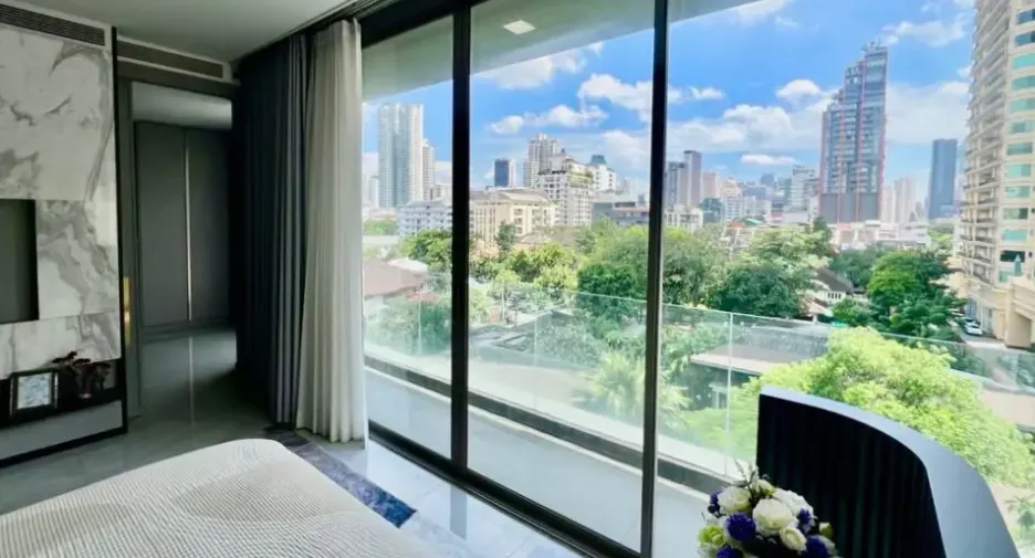 Condo en alquiler de 3 habitaciones en Watthana, Bangkok