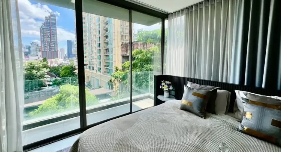 Condo en alquiler de 3 habitaciones en Watthana, Bangkok