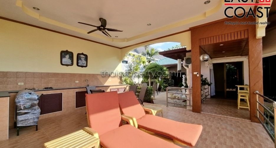 For sale and for rent 4 bedrooms house in Bang Lamung, Chonburi
