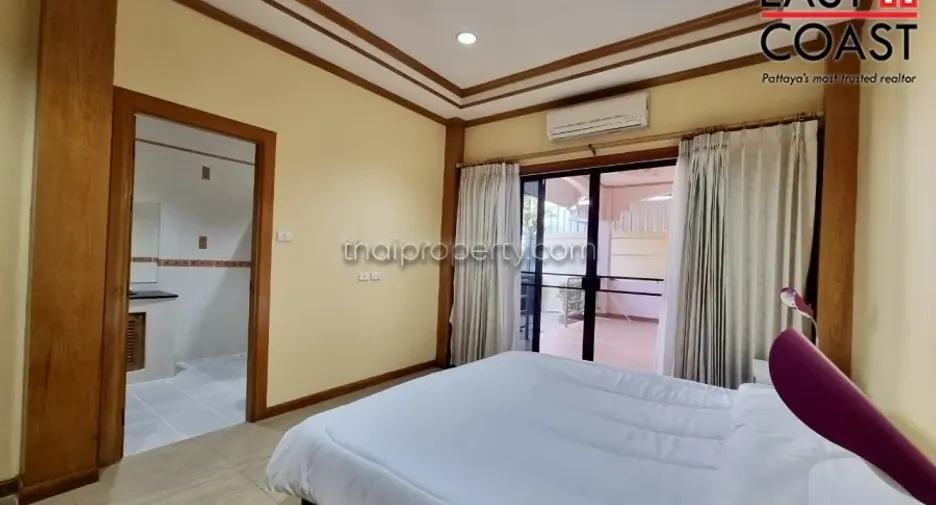 For rent and for sale 4 bedrooms house in Bang Lamung, Chonburi