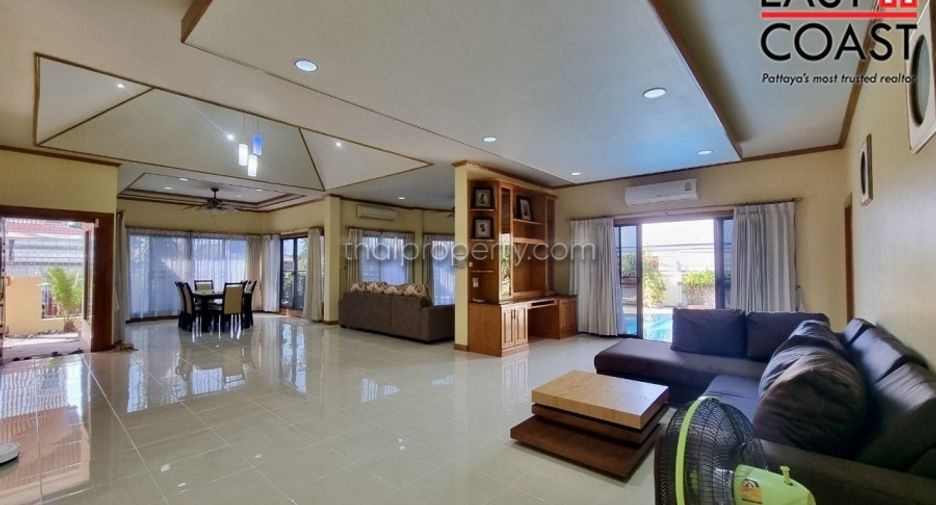 For sale and for rent 4 bedrooms house in Bang Lamung, Chonburi