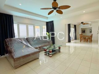 Haus zur Miete mit 3 Zimmer in Bang Lamung, Chonburi