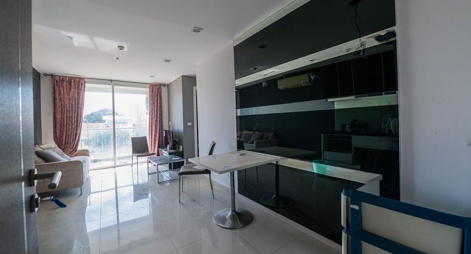 For sale 1 bed condo in Pratumnak, Pattaya