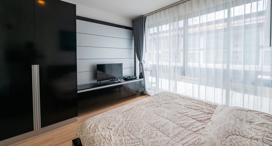 For sale 2 bedrooms condo in South Pattaya, Pattaya