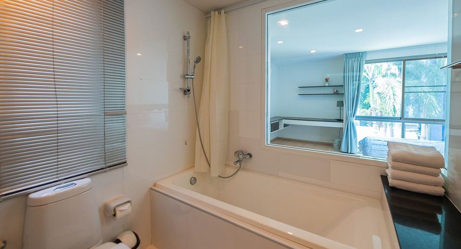 For sale 2 bedrooms condo in South Pattaya, Pattaya