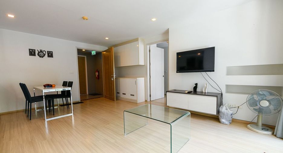 For sale 2 bedrooms condo in South Pattaya, Pattaya