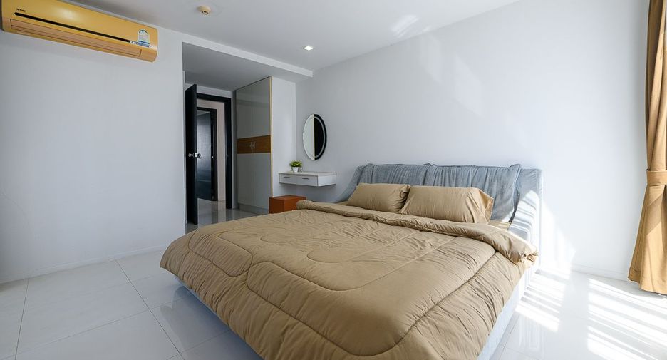 À vendre 2 chambres condo à South Pattaya, Pattaya