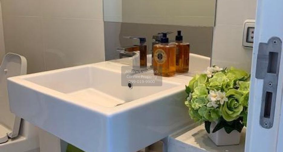 For rent 2 bedrooms condo in Chatuchak, Bangkok
