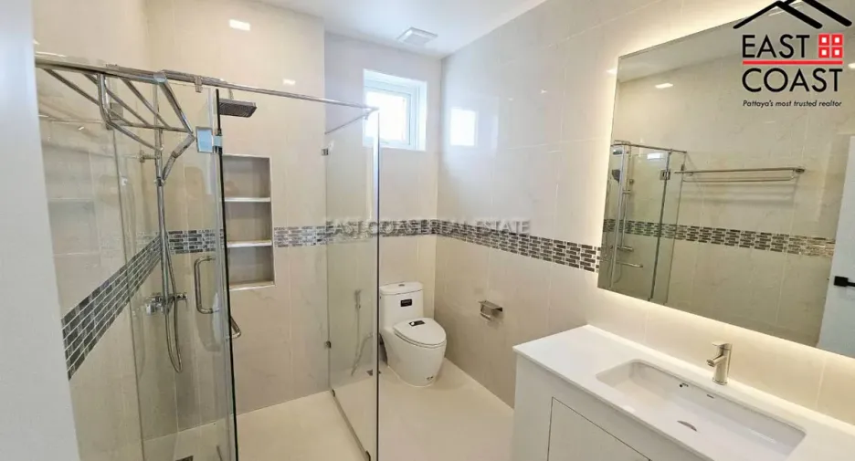 For sale 3 ベッドルーム house in Huay Yai, Pattaya