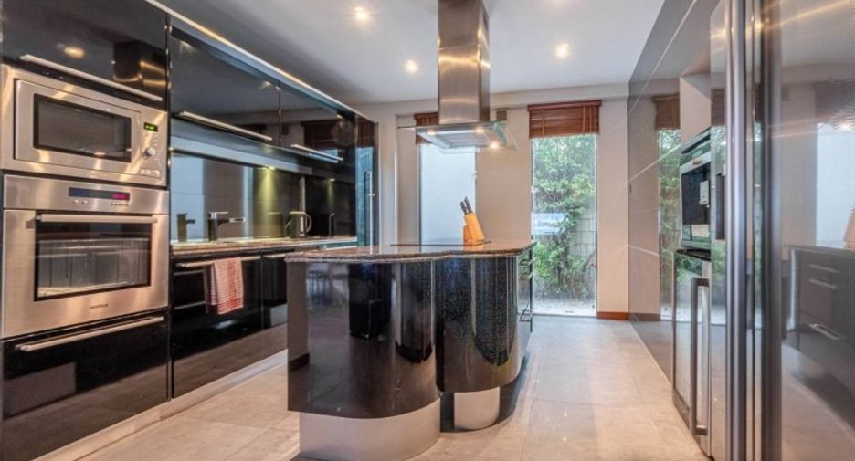 Haus zum Kauf mit 4 Zimmer in South Pattaya, Pattaya